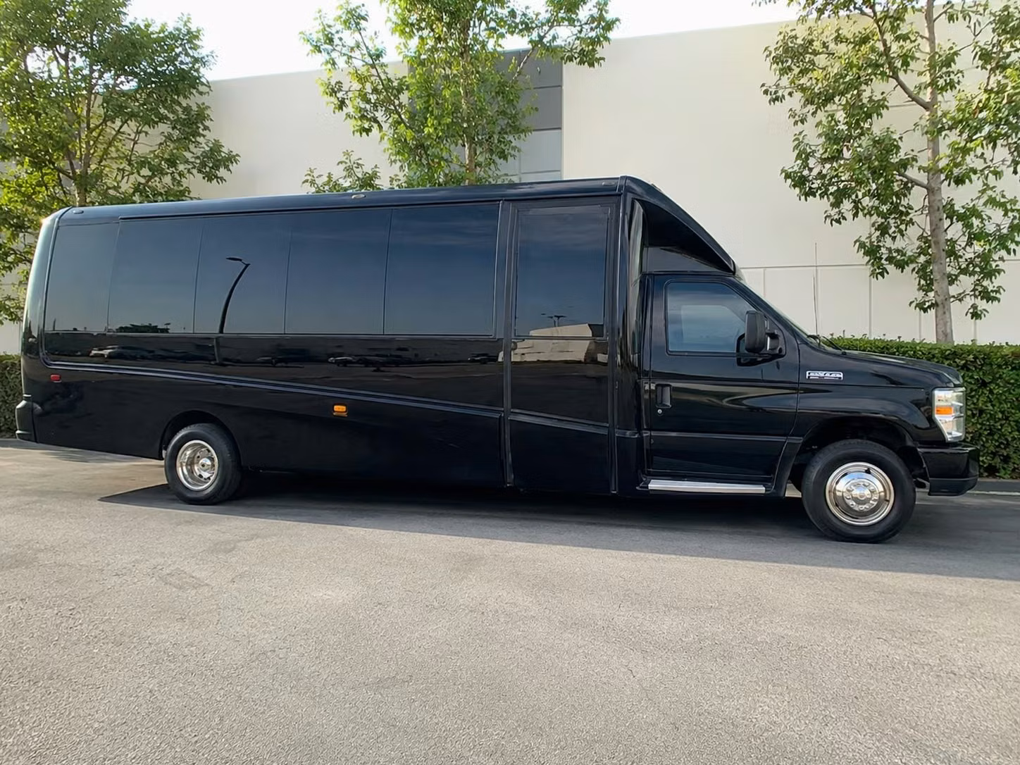 minibus rentals for allentown senior ministry and accessible church transportation